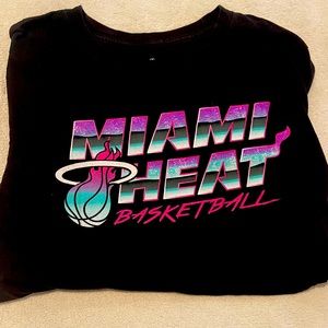 Miami Heat NBA hometown Edition Logo T-Shirt Men's Medium Fanatics